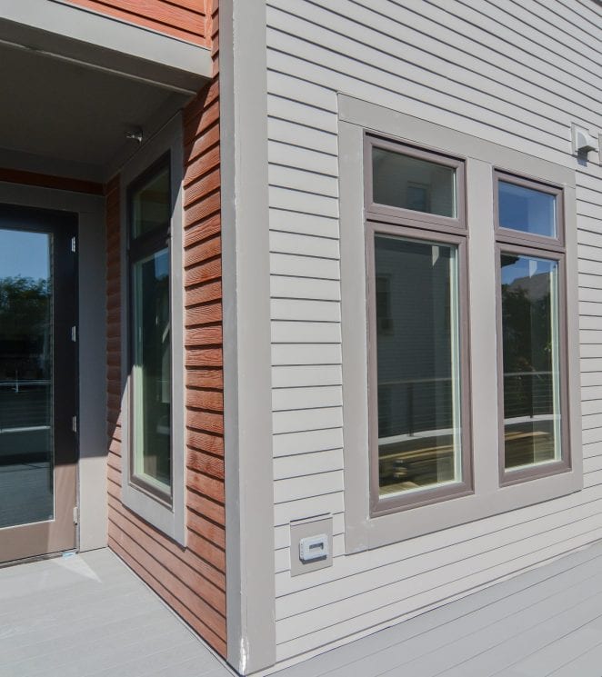 640-648 Main Street exterior