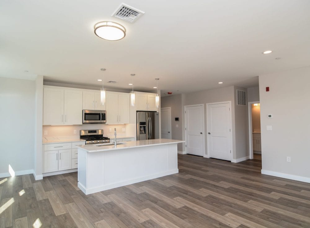 640-648 Main Street kitchen