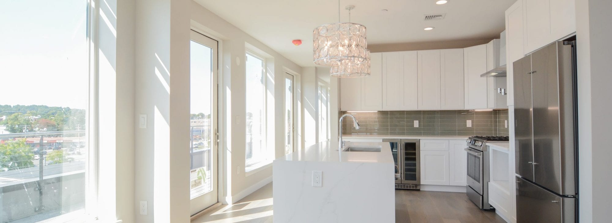 640-648 Main Street kitchen