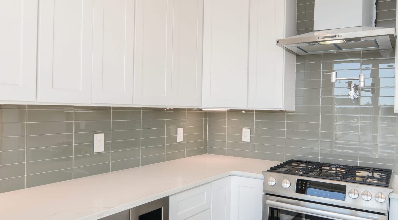 640-648 Main Street kitchen