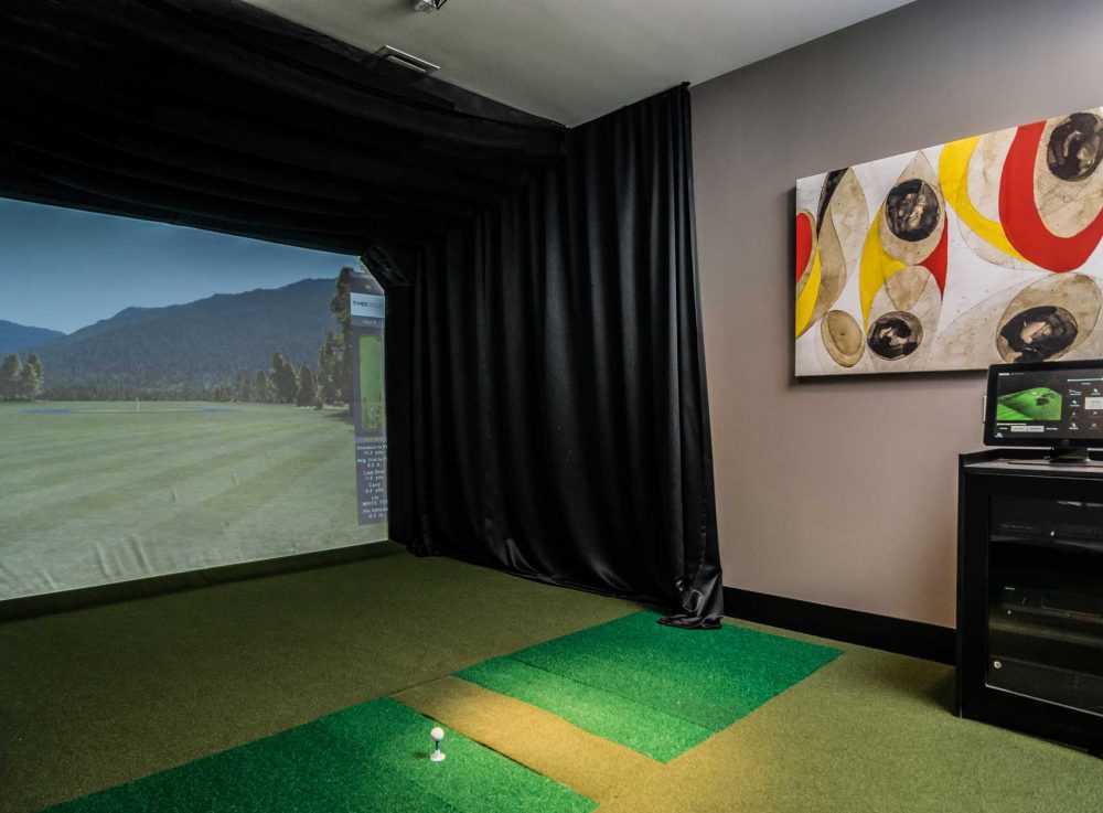 480 Main St Malden virtual golf station